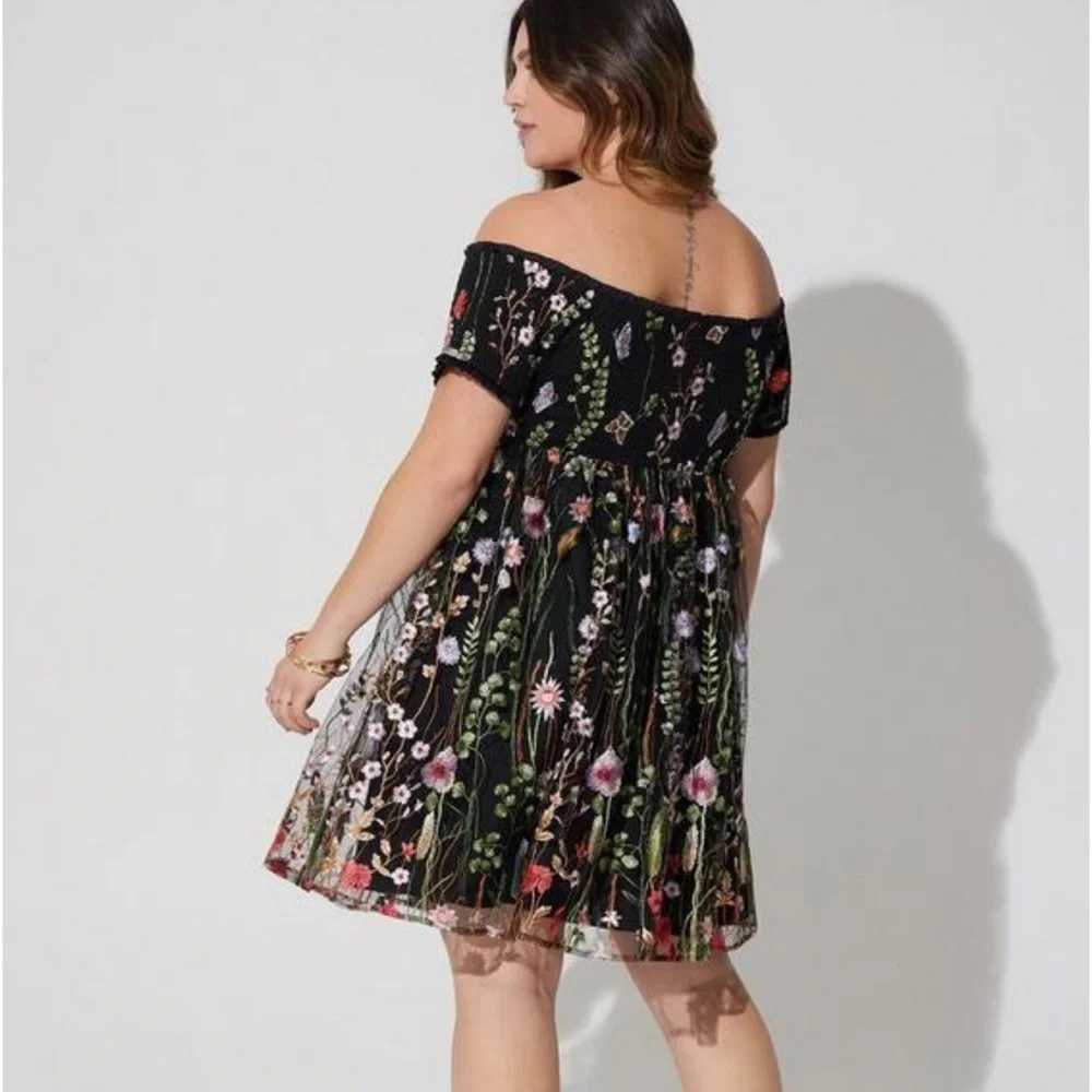 Torrid Black Floral Off-Shoulder mini Dress embroidered sheer size 1x 14 16 - Picture 4 of 11